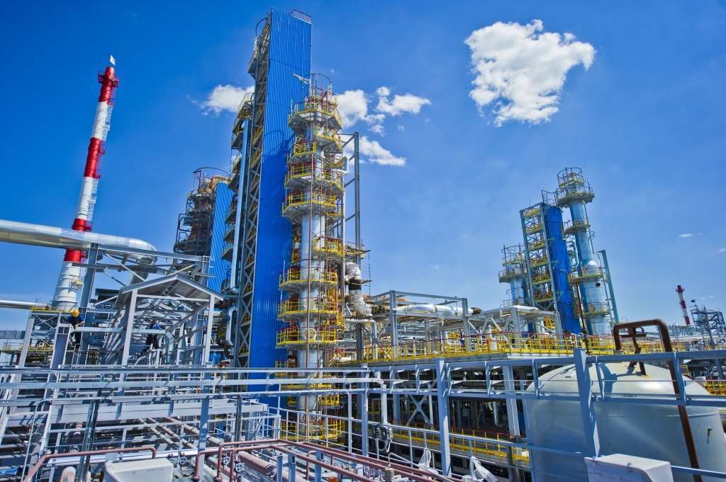 Астраханский ГПЗ переработал более 10 млрд кубометров газа