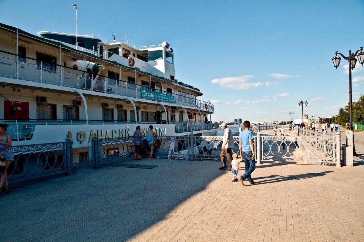 Морской туризм в Астрахани тормозится из-за отсутствия инфраструктуры