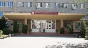 Кусали за голову и тело: каково состояние девочки после нападения собак в Астраханской области