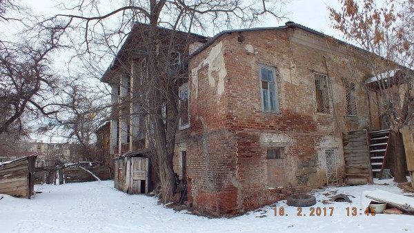 В Астрахани сносят дом с уникальной историей