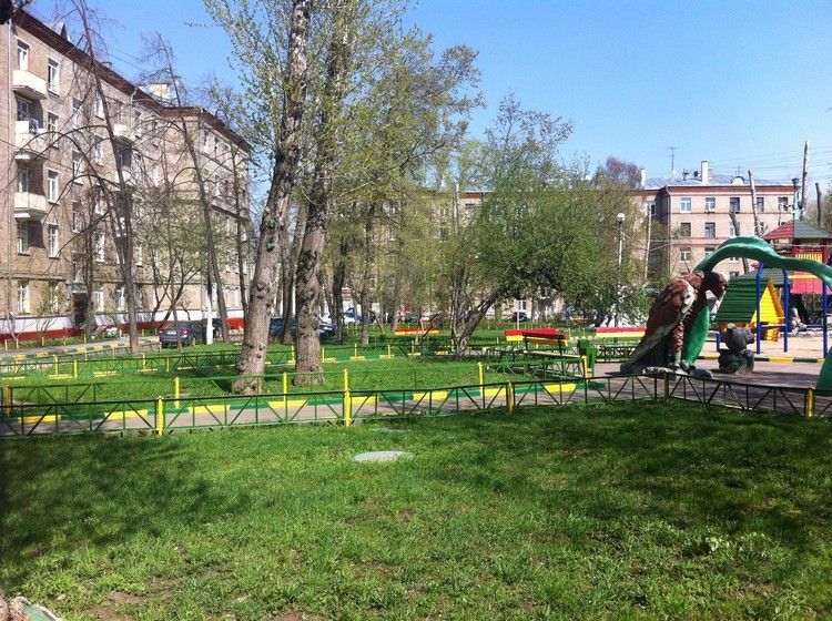 В Астрахани отремонтируют 11 дворов