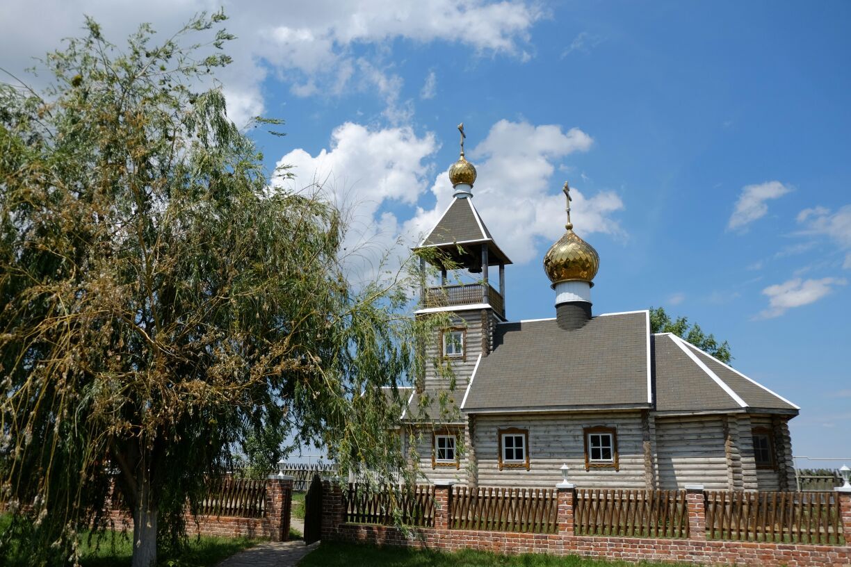 Володарское астраханская область. Церковь Володарский район Астраханской области. Володарский район село Маково. Село Маково Астраханской области. Маково Володарский район Астраханская область.