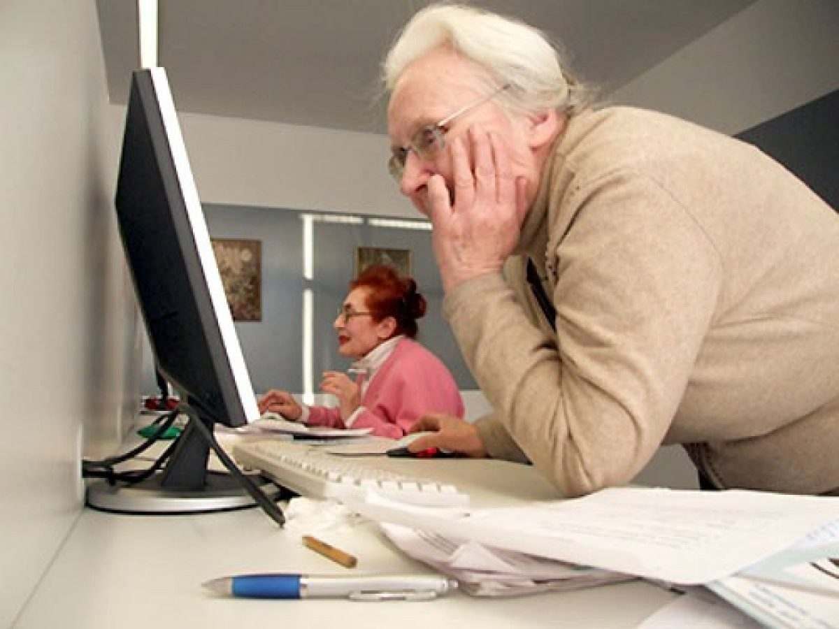 Более 85 тысяч российских пенсионеров прошли обучение по программе «Азбука Интернета»