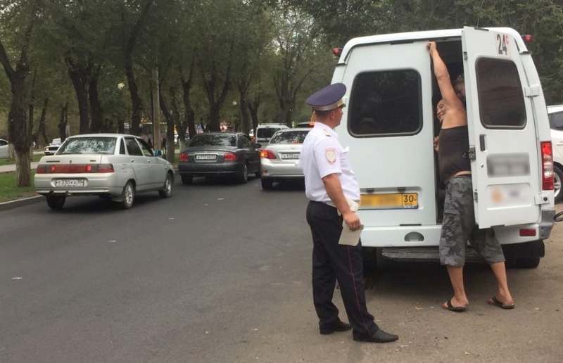 Астраханская полиция серьезно взялась за маршрутчиков