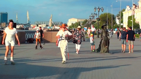Видео дня: в Астрахани появился король вечеринок