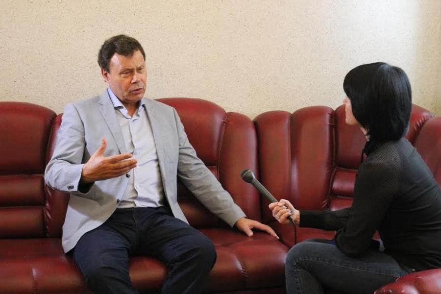 Депутат Николай Арефьев рассказал о зарплатах «среднего класса»