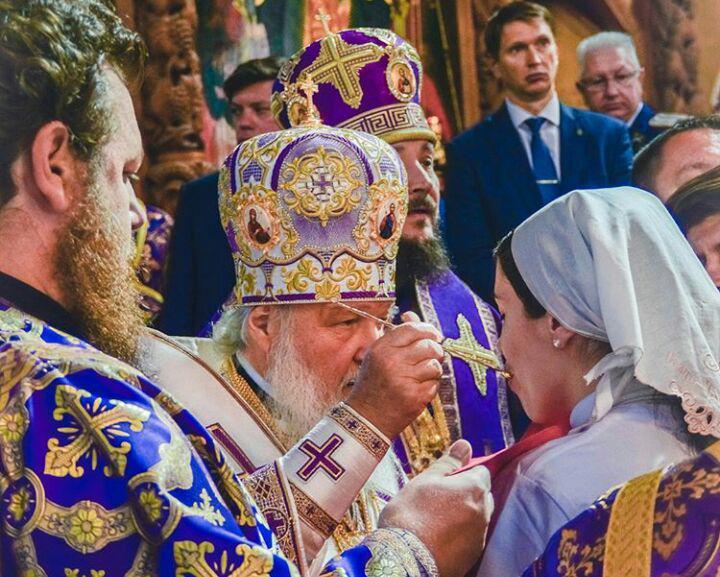 Патриарх Кирилл призвал астраханцев не становиться рабами пагубных идей