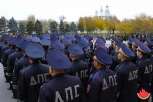 Начальник отдела ГИБДД в Астрахани получил взятку дорогими смартфонами