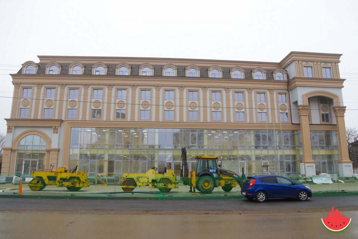 Азербайджанский деловой центр в Астрахани откроют в марте