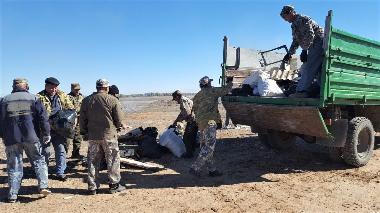 Погода в новокрасном чистоозерного. Астраханская область Володарский район село Новокрасное. С Новокрасное Володарского района Астраханской области. АСТРАБИЛЕТ Новокрасное.