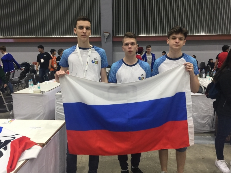 Астраханский школьник стал призером Всемирной робототехнической олимпиады