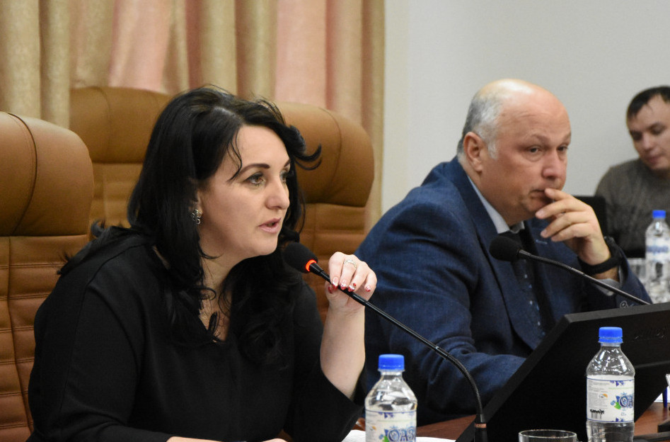 Глава Астрахани отчиталась о результатах деятельности за 2018 год