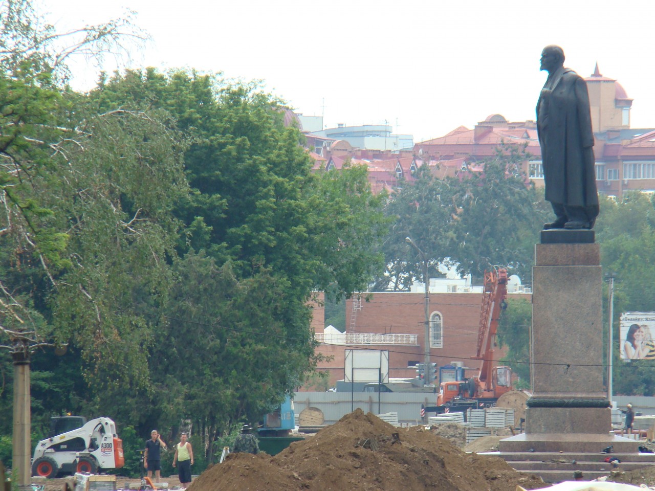 Как площадь Ленина переименовывали в Петербургскую | АРБУЗ