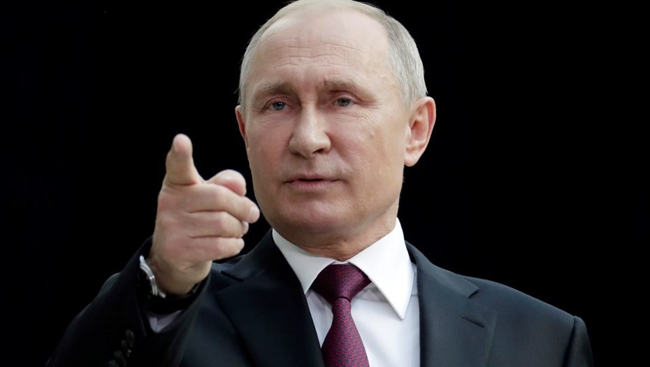 Путин призвал губернаторов сблизиться с народом