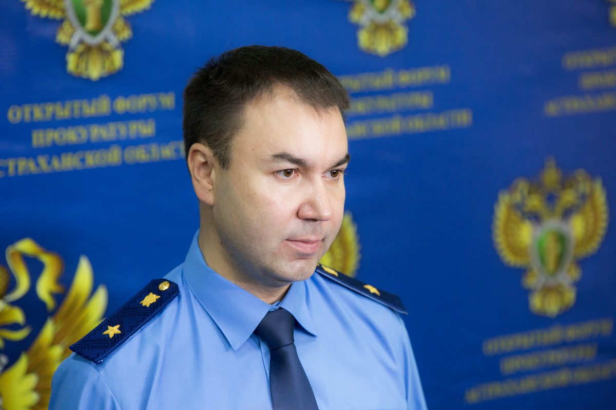 Прокурор Астраханской области взялся за «кумовство»