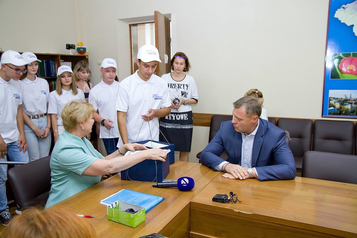 Игорь Бабушкин собрал подписи для регистрации на выборах