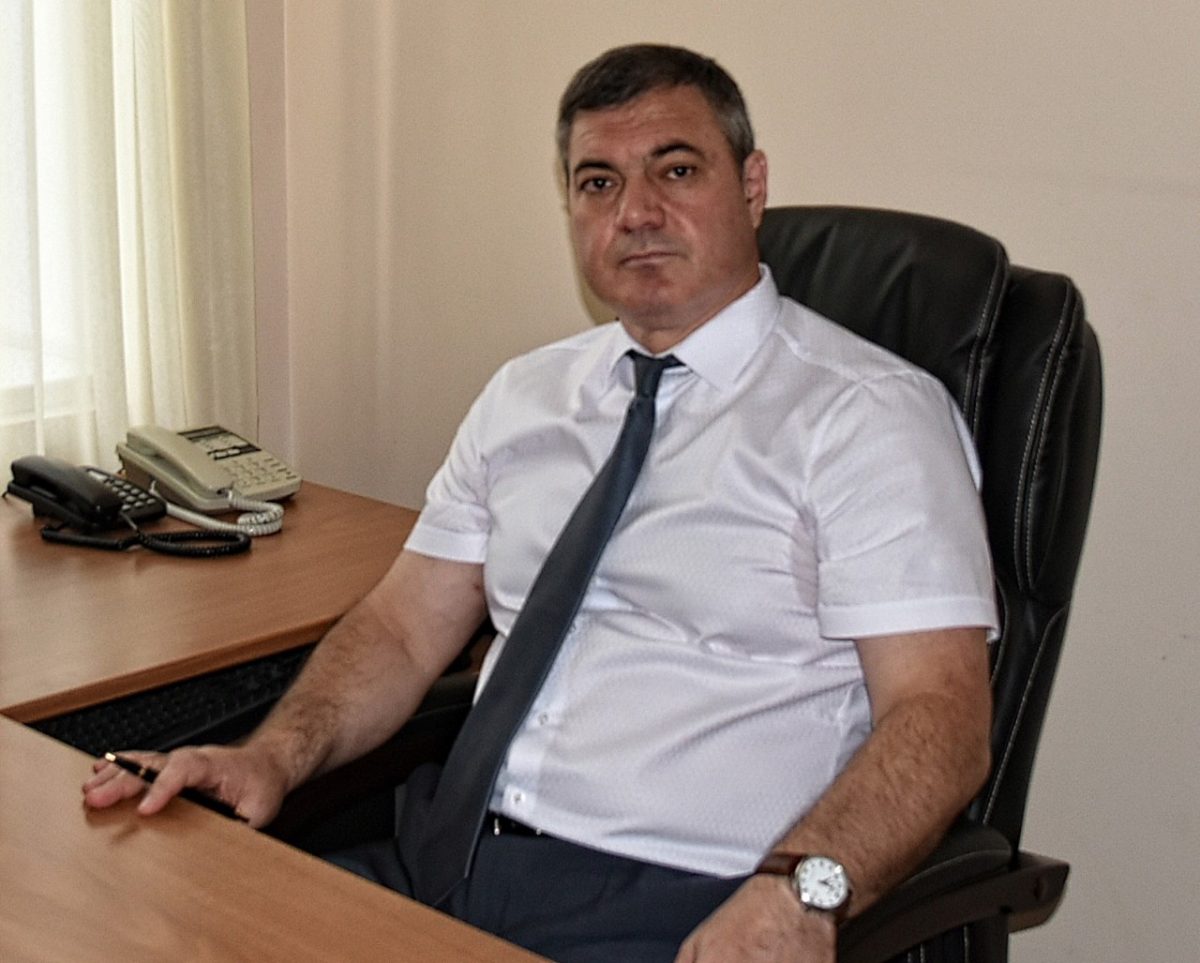 У главы администрации Астрахани появился консультант из Калужской области
