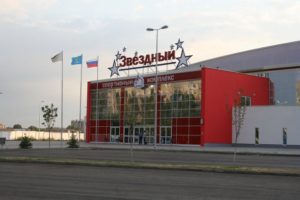 Министр спорта России посетил ключевые спортивные объекты Астраханской области