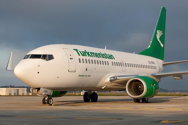 В Астрахани обсудили перспективы авиасообщения с Туркменистаном