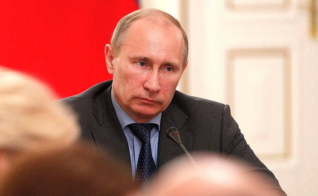 Владимир Путин поручил губернаторам самим определить необходимость карантина