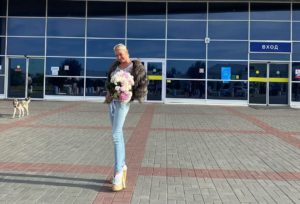 «Это мне должны, а не я»: Волочкова требует 8 миллионов с астраханского застройщика