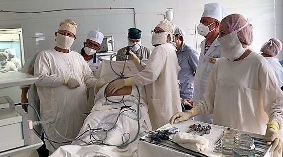 В Астраханской области провели первую операцию по установке перитонеального катетера