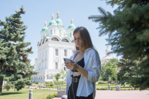Астраханцев приглашают на стэндап-прогулки