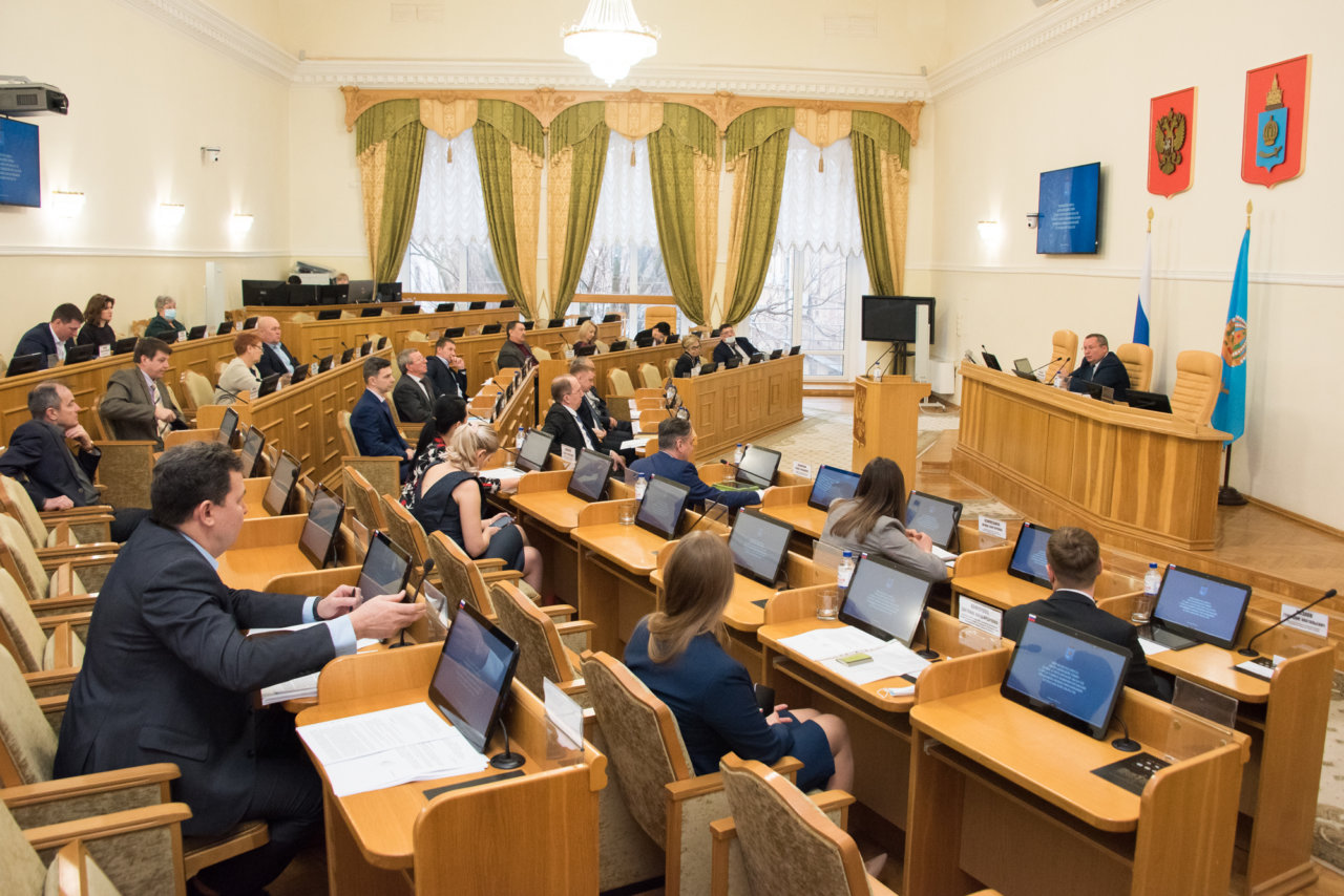 Депутаты Думы Астраханской области подготовили список вопросов для губернатора