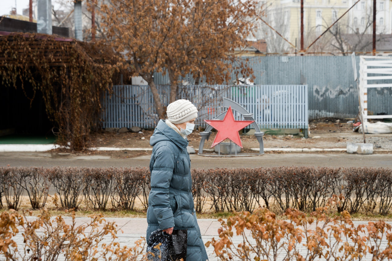 В Астраханской области планируют полностью снять ковидные ограничения