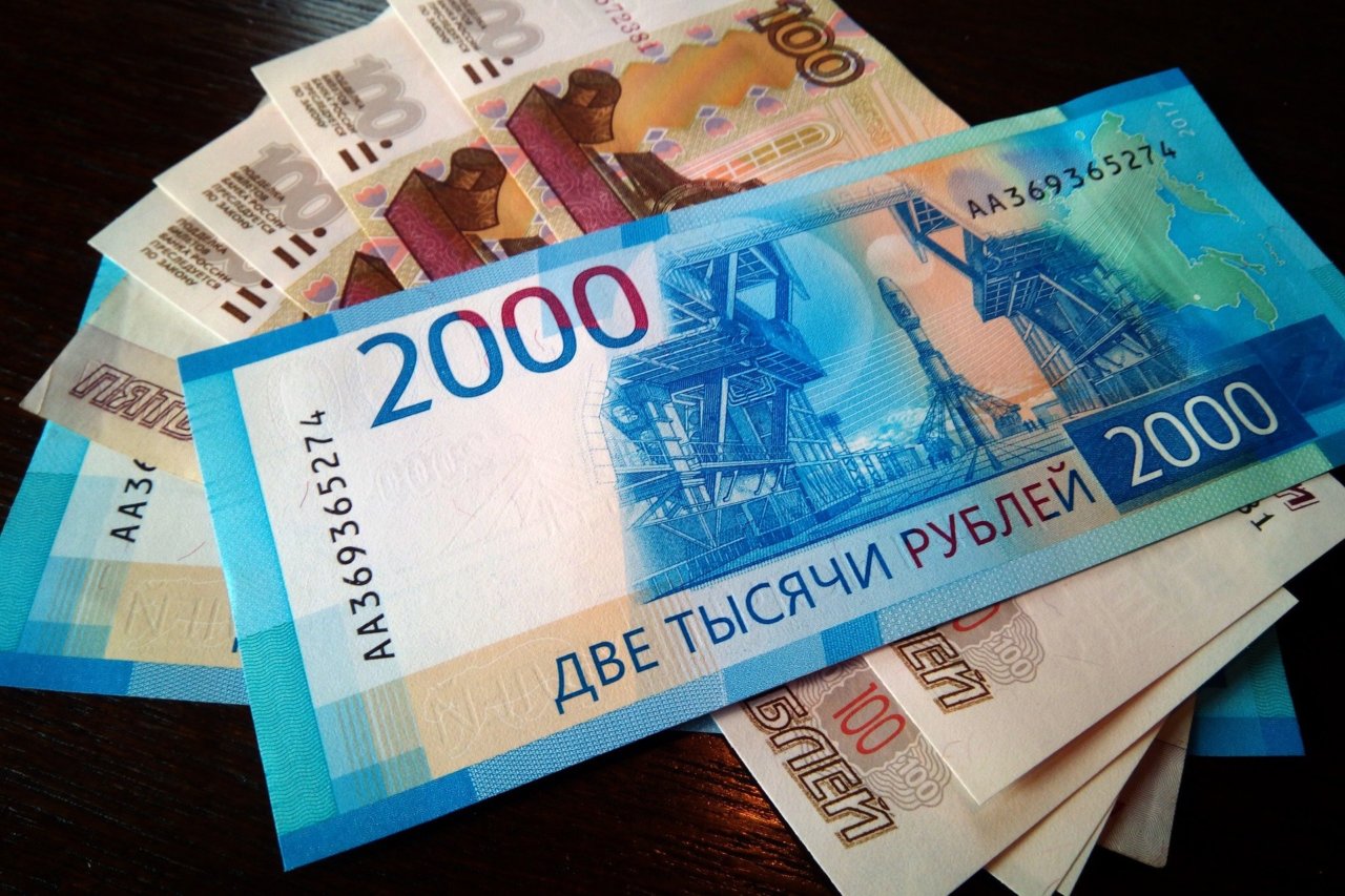 Среднемесячная зарплата в Астраханской области превысила 40 тысяч рублей