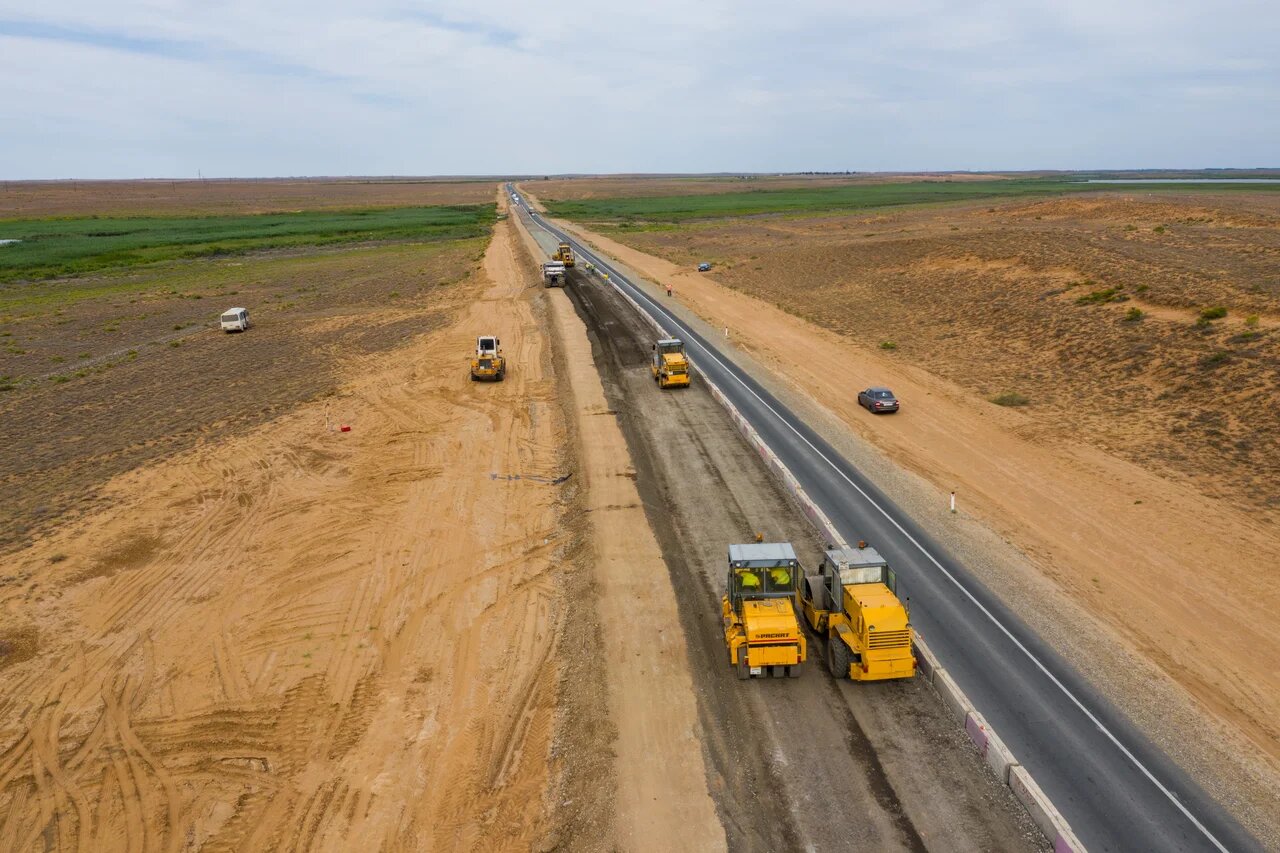 Строительство дорог в Астраханской области является приоритетом для страны