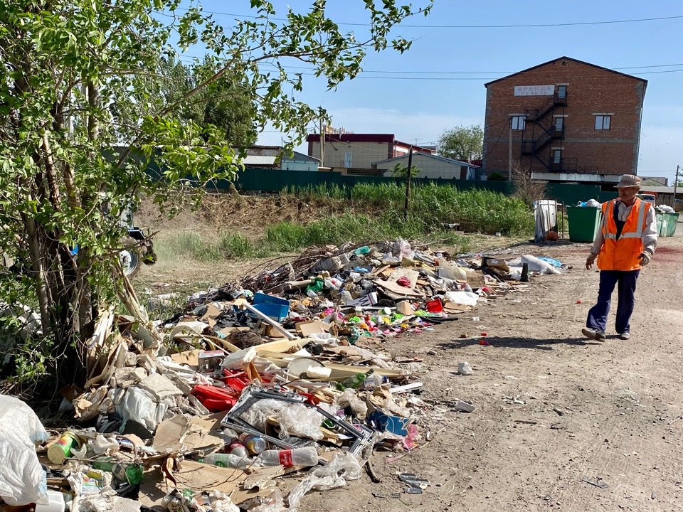 С улиц Астрахани вывезли свыше 6 тысяч тонн мусора