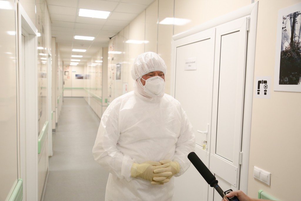 Астраханский куратор ковидных госпиталей назвал главный способ борьбы с вирусом