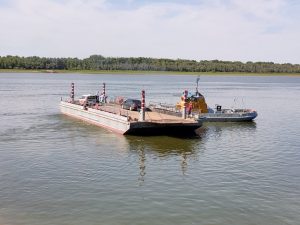 В Астраханской области ищут компанию для очистки паромных переправ ото льда за 12 млн рублей