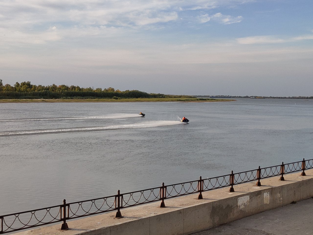 В Астраханской области расчистят 300 километров водных путей