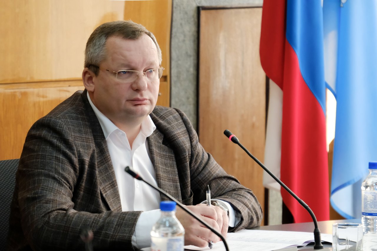 Игорь Мартынов призвал разработать механизмы для стабильности астраханского бюджета