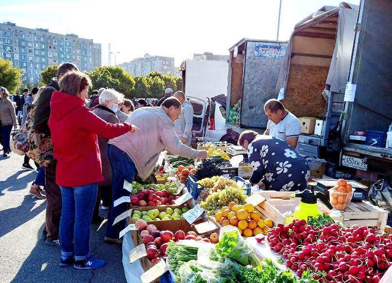 В Астраханской области снизилась популярность рынков и ярмарок