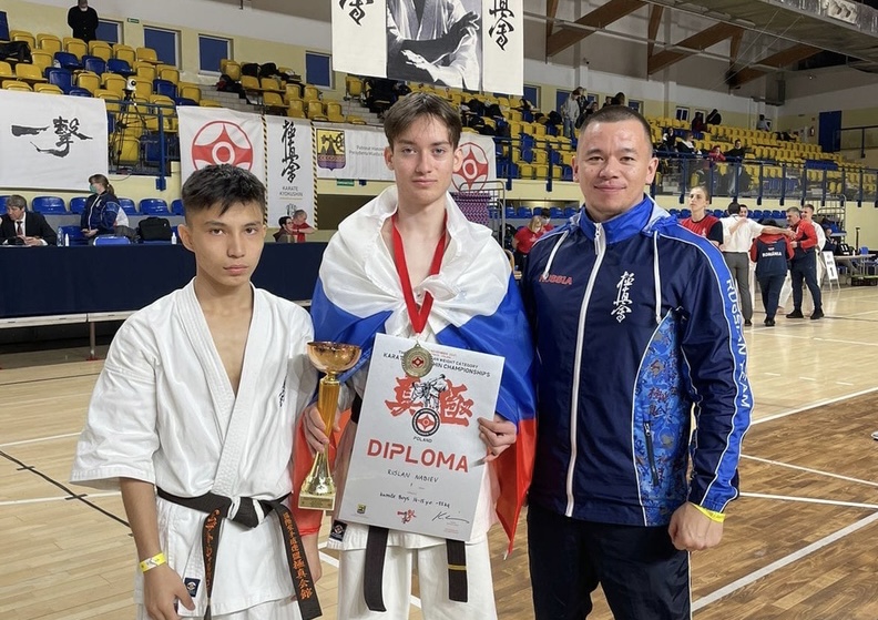 Астраханский школьник выиграл первенство Европы по киокусинкай каратэ