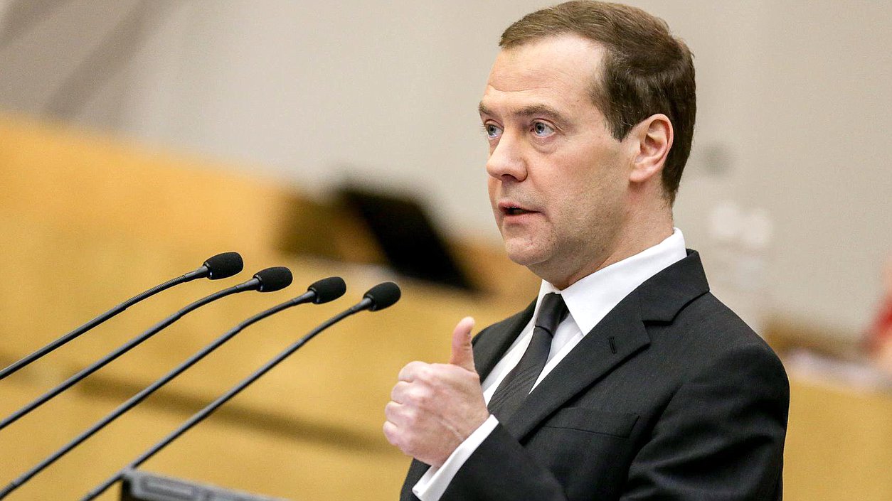 Дмитрий Медведев: у США нет морального права «расследовать» действия России на мировой арене