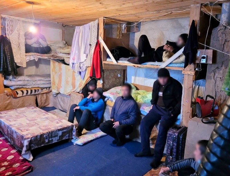 Жительницу Астраханской области подозревают в создании «резинового» дома