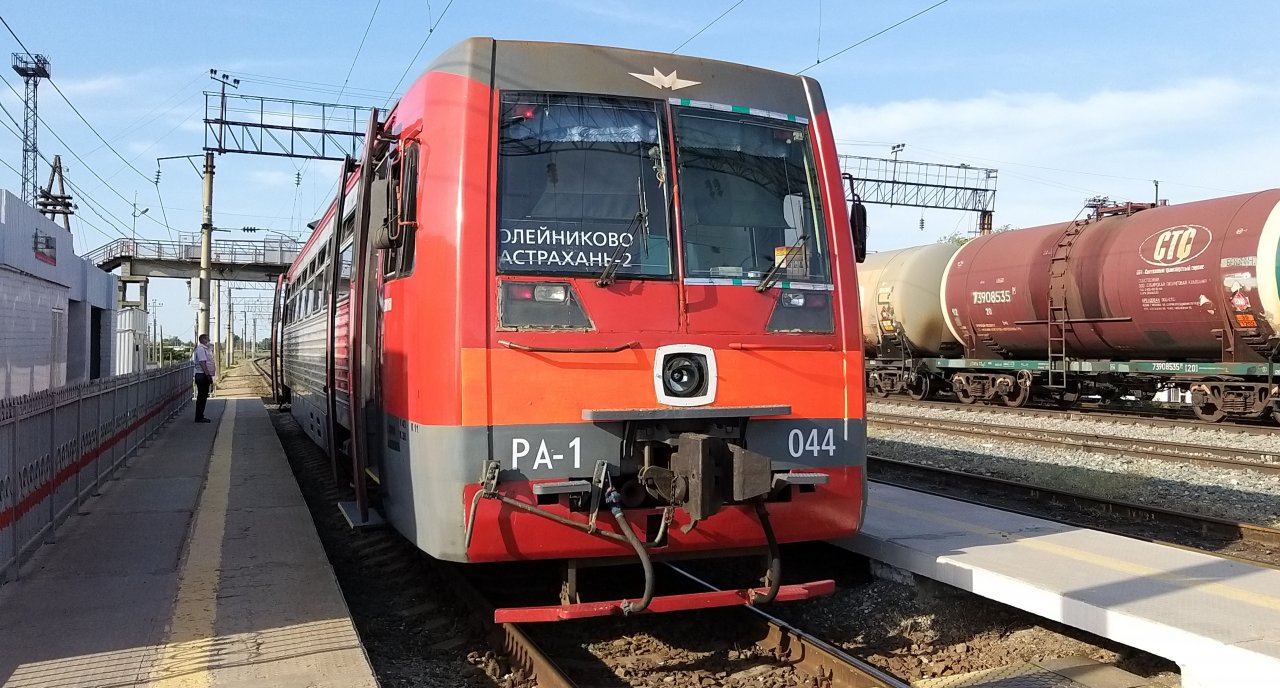 Пригородные поезда между станциями Астрахань-2 и Олейниково стали ходить чаще