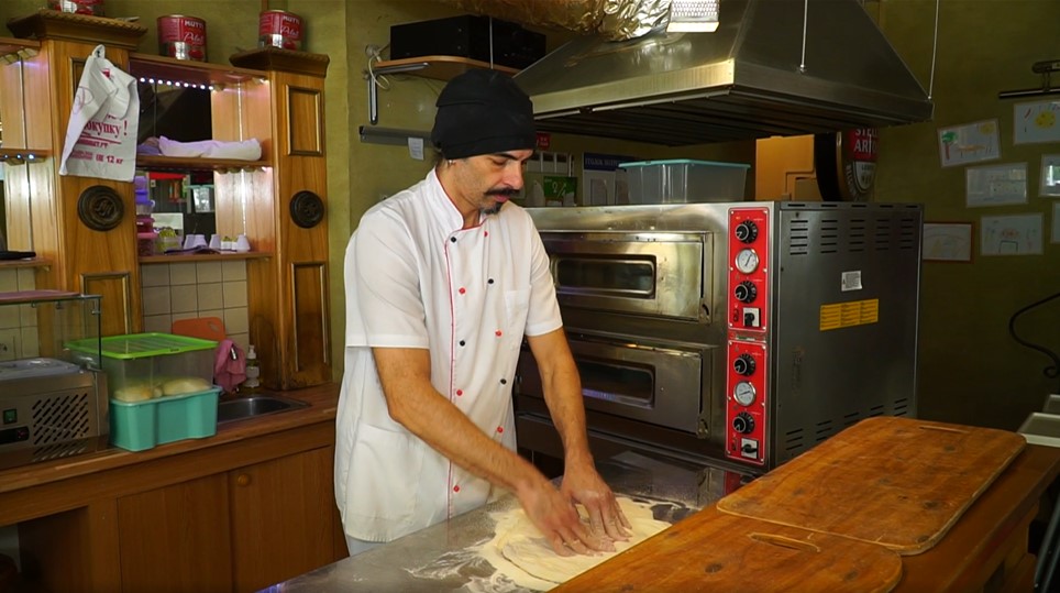 Астраханский пиццайоло из Италии сравнил наш город со своей родиной