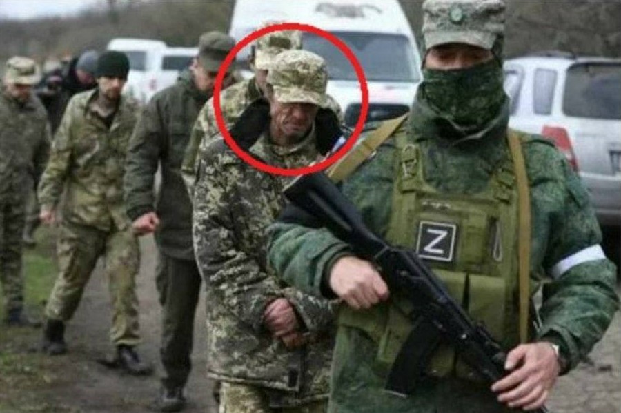 СМИ: генерал армии США сдался в плен на «Азовстали»