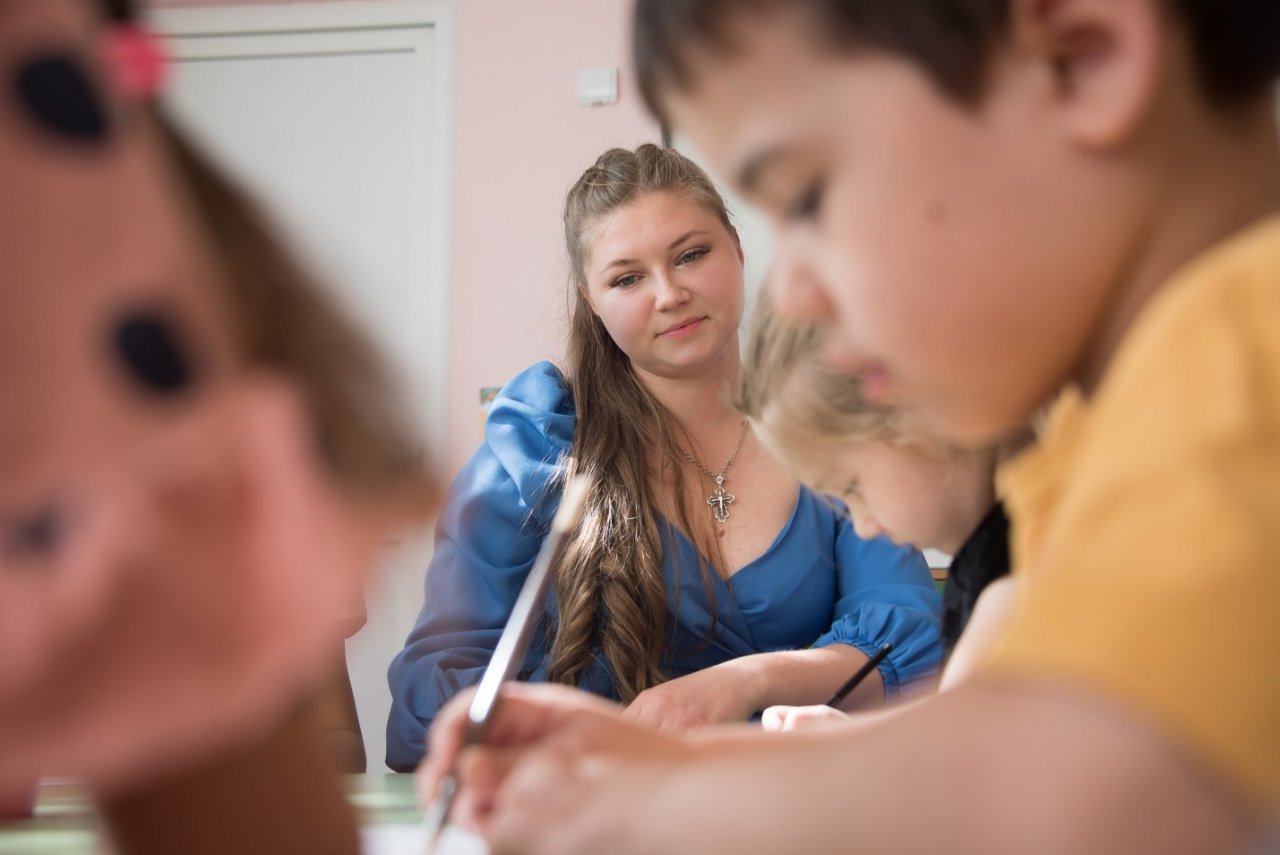 Астраханский воспитатель года убеждена, что всегда нужно быть на стороне детей