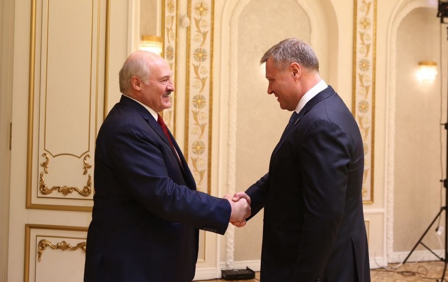 Игорь Бабушкин поздравил президента Беларуси с 30-летием установления дипотношений с Россией