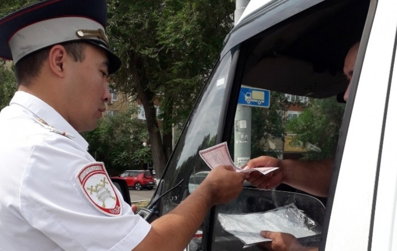 В Астрахани проверяли водителей маршруток на алкоголь и наркотики