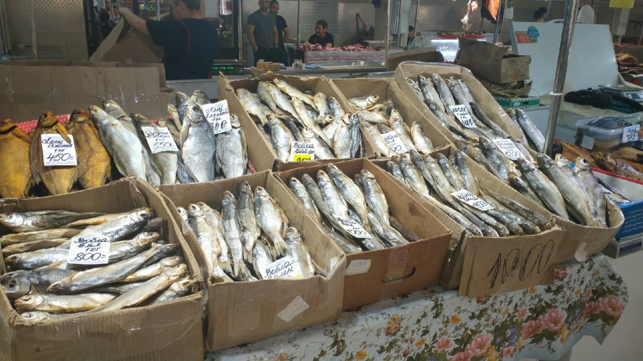 Рыба на астраханском рынке оказалась дороже, чем в Ставрополье
