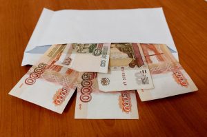 Астраханская фирма задолжала работникам 3,7 млн рублей