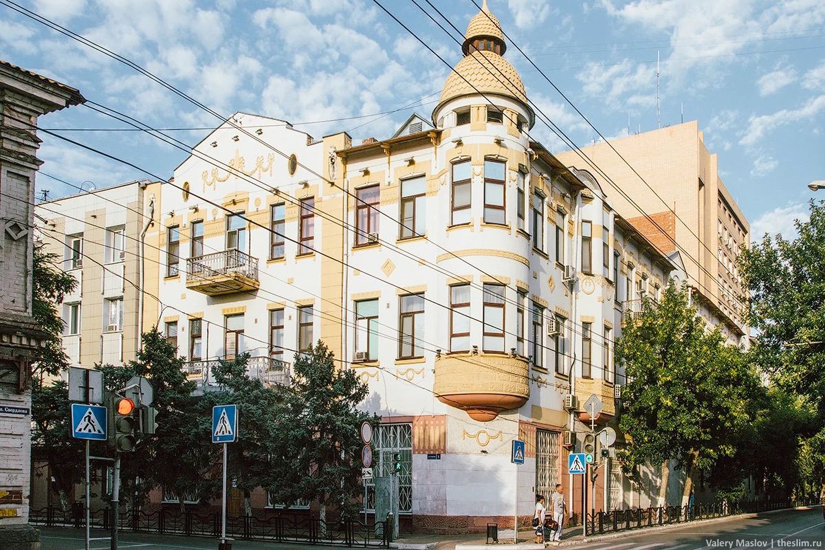 В Астрахани вспоминают архитектора красивейших домов центра