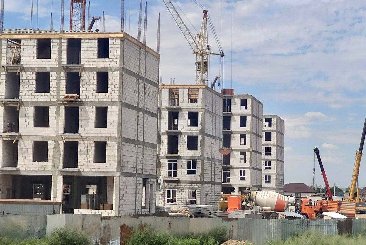 Астраханская область лидирует по выданным разрешениям на строительство жилья